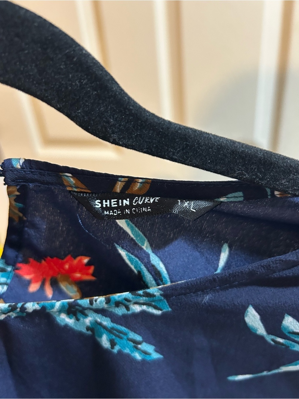 Navy Floral Ruffle Sleeve Women's Top - Picture 2 of 2
